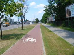Cycle track into Warsaw