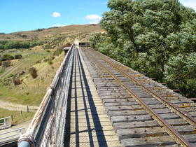 Bridge between Waipiata and Hyde