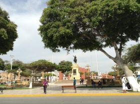 Pisco: Plaza de Armas