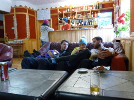 Pyramiden's Bar: waiting for the boat to LYB